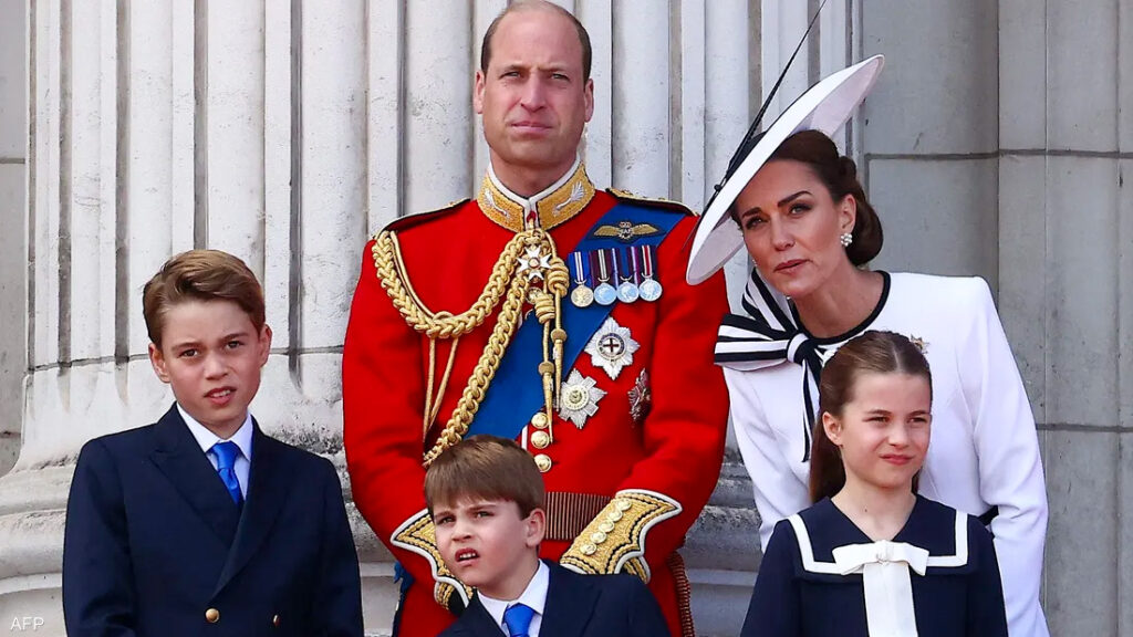 الأمير وليام وزوجته كيت وأولادهما
